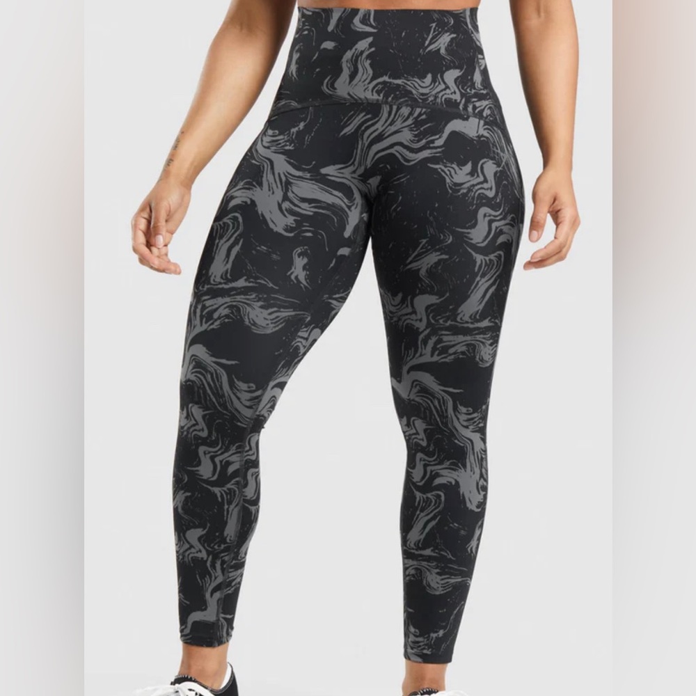 ❌sold❌GYMSHARK Power leggings